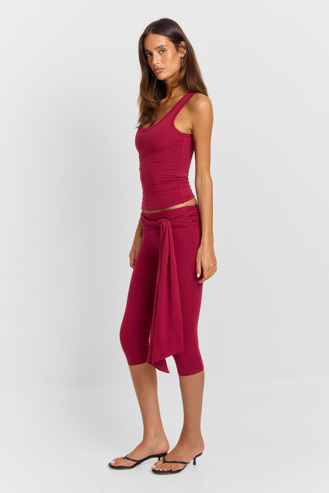 Elvira Capri Red