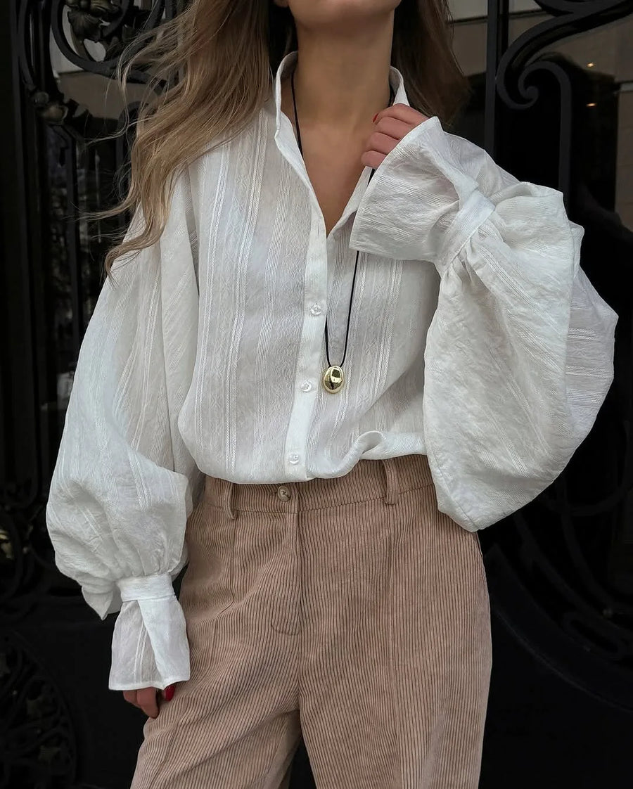 AVBA Top